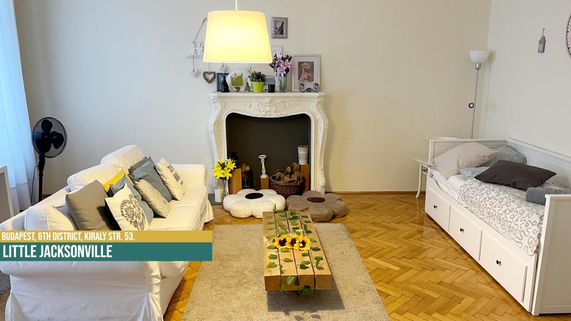 Little Americas Music Academy Apartments — Photos 1